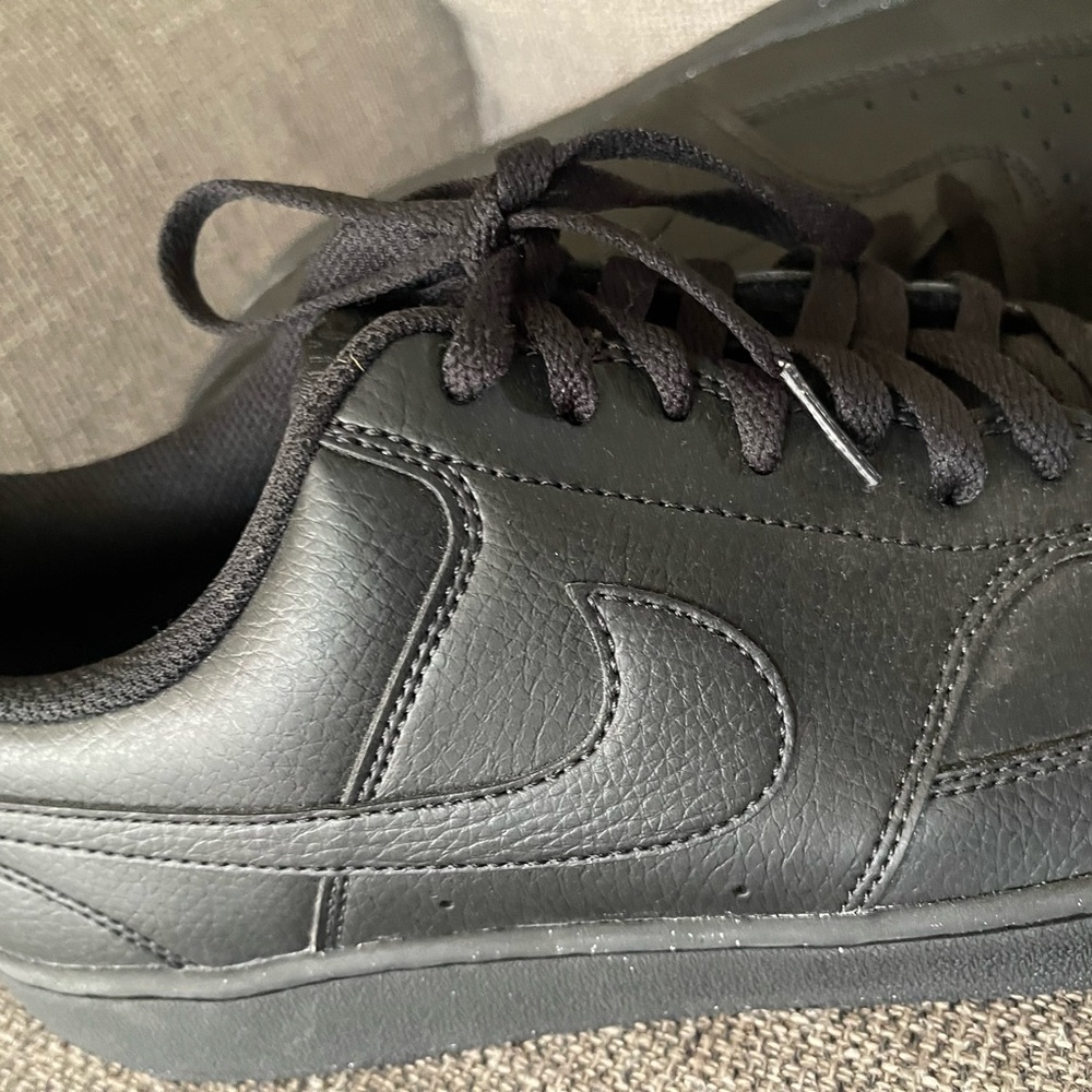 MEN'S NIKE AIR FORCE 1 LOW CASUAL SHOES NWT - Picture 7 of 8